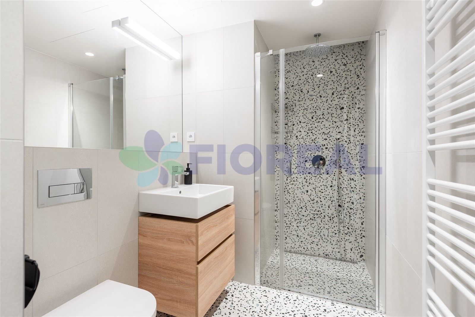 Byt 1+kk · 39 m² · U Komína 368, Praha Radlice - 3