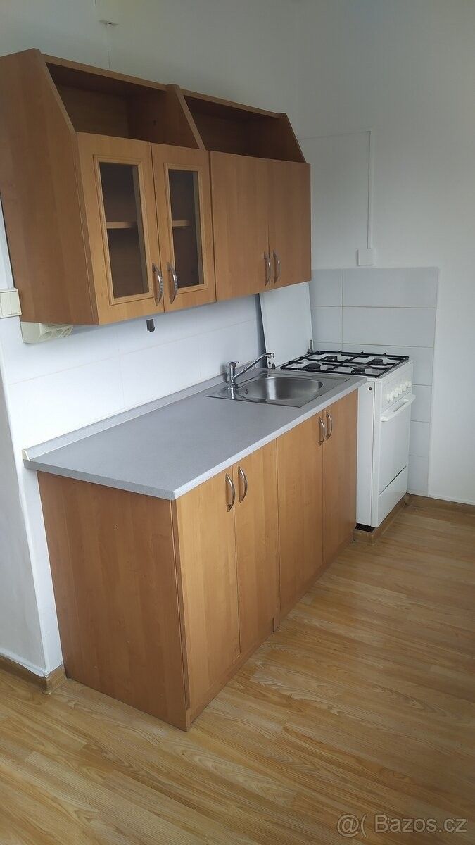 Byty, Ostrava, 700 30