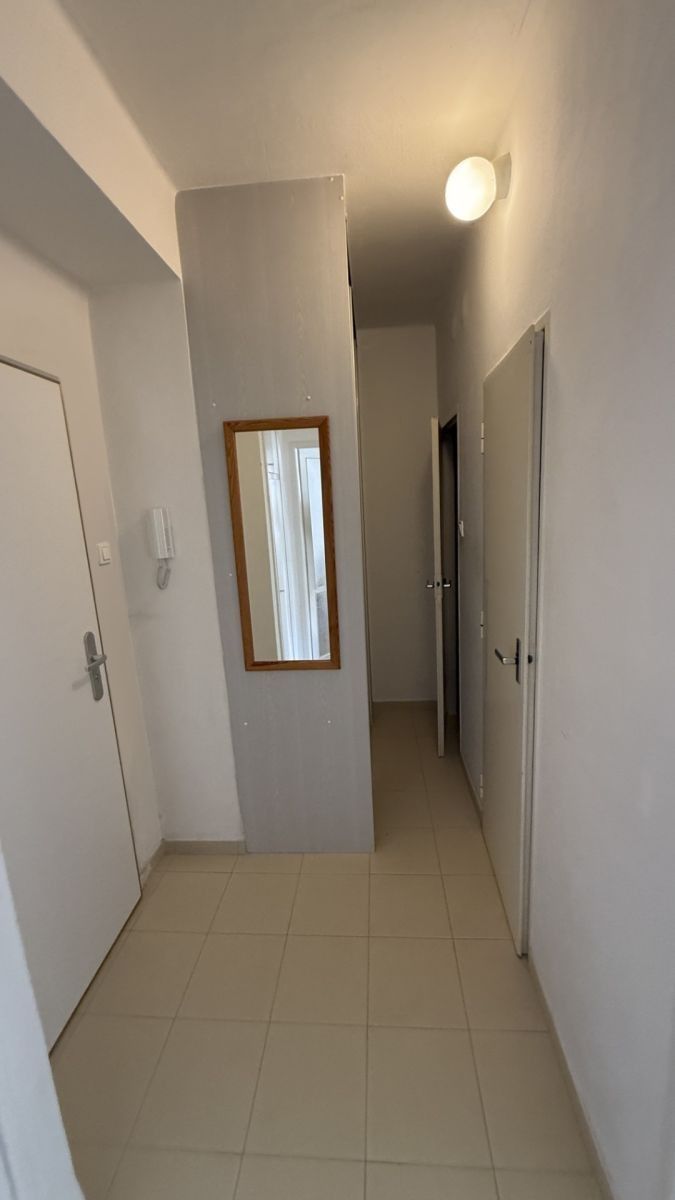 Byt 1+1 · 36 m² · Na Vrcholu, Praha - Žižkov - 4