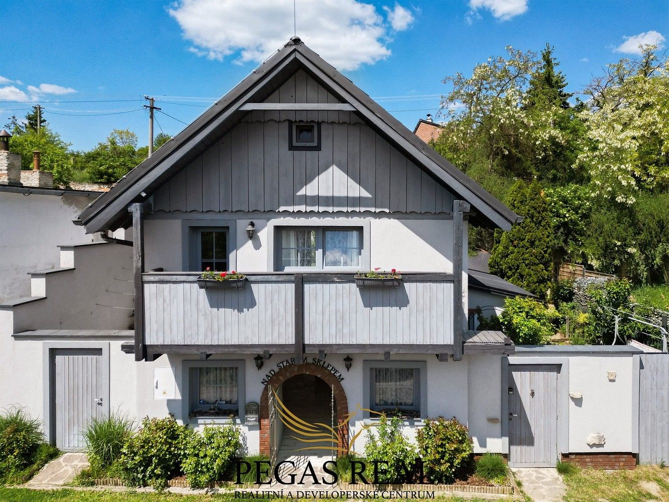 Ubytovací zařízení, Valtice - Úvaly, okres Břeclav, Jihomoravský kraj, 146 m² - 1