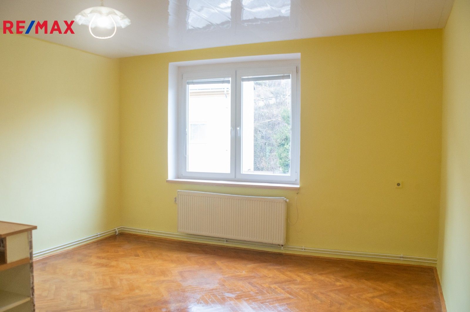 Pronájem byt 2+kk - Dr. A. Hejny, Úpice, 65 m²