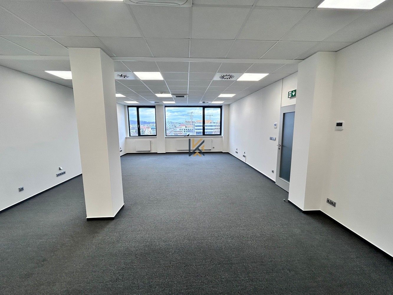Pronájem kancelář - Praha - Vysočany, okres Praha 9, Hlavní město Praha, 199 m² - 5