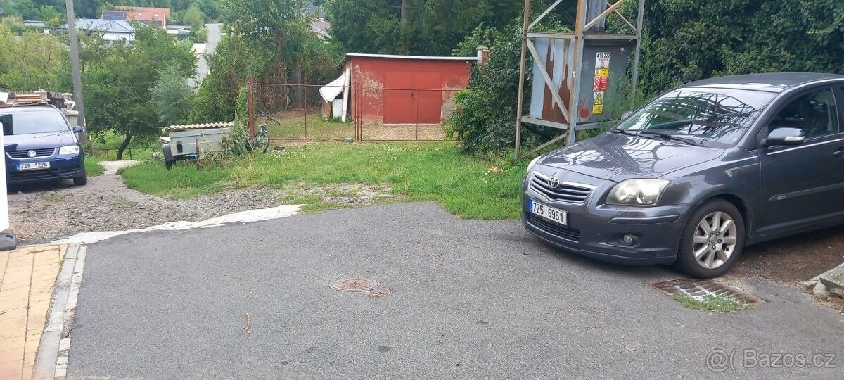 Garáže, Kroměříž, 767 01 - 2