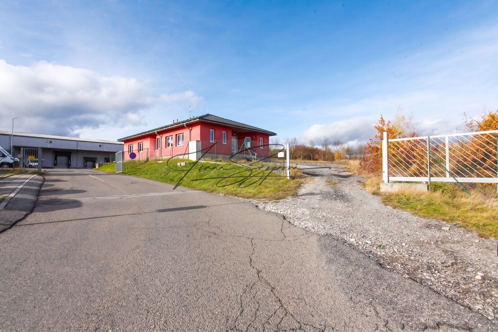 Výrobní prostory · 245 m² · Heydukova, Strakonice I - 3