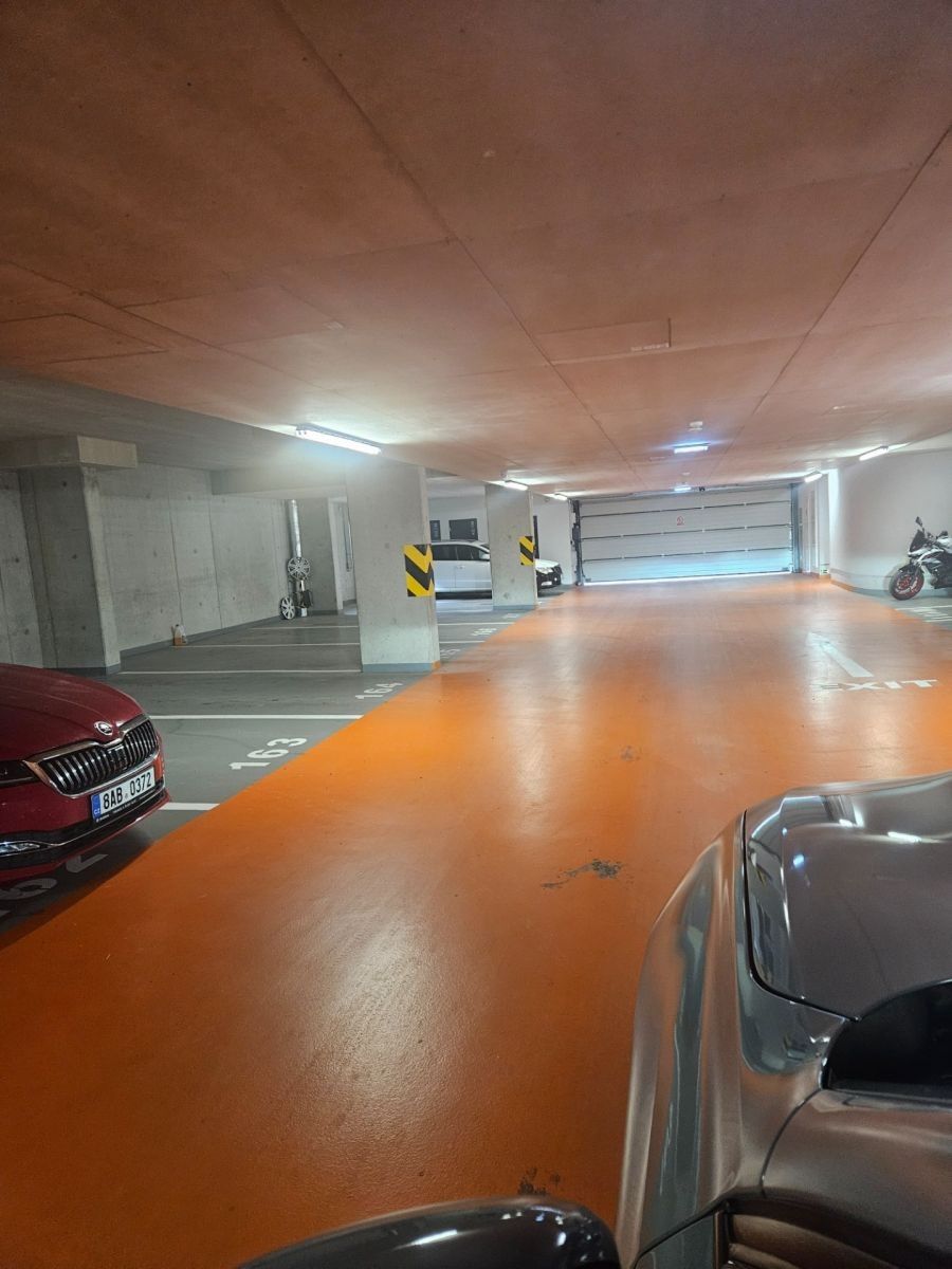 Garáž · 12 m² · Huppnerova, Praha - Ruzyně - 3