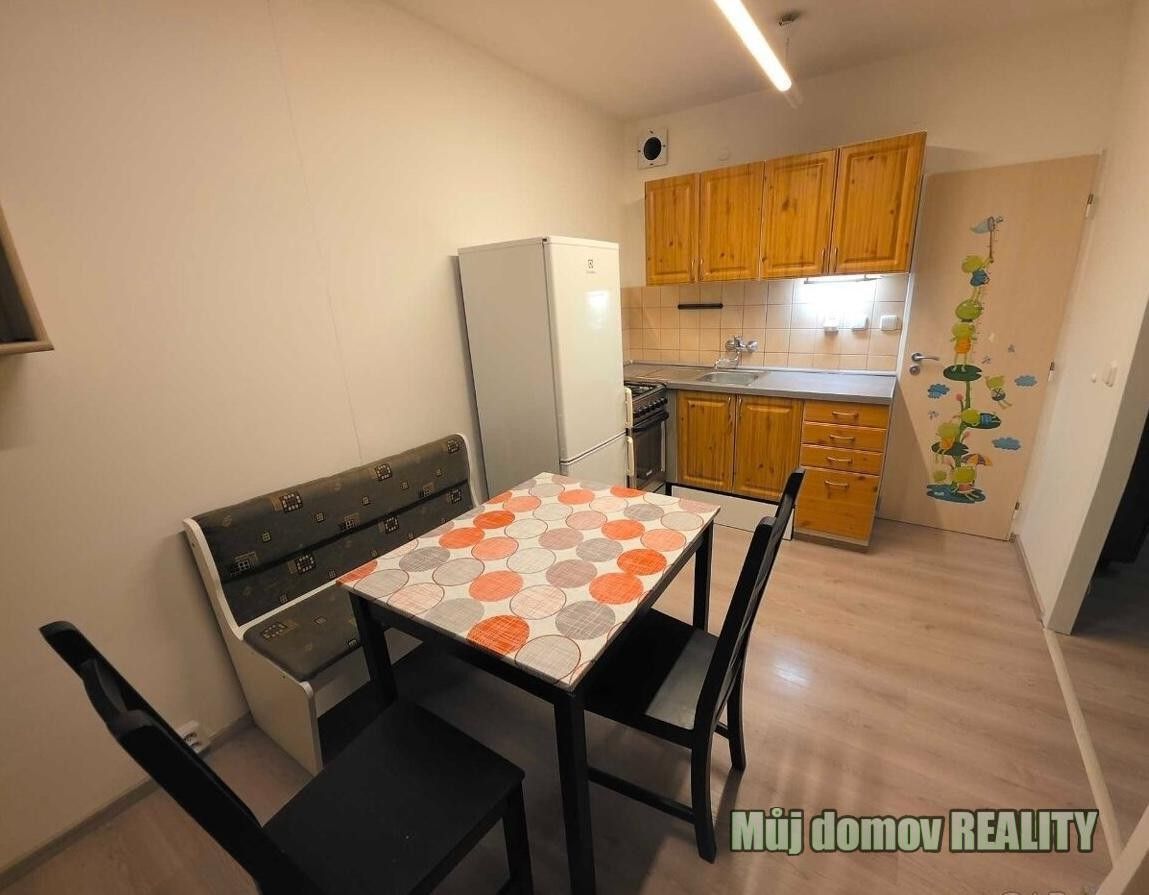 Pronájem byt 2+1 - Bojasova, Praha, 63 m²