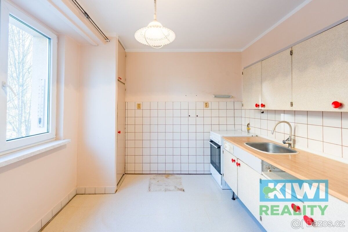 Byty, Ostrava, 700 30