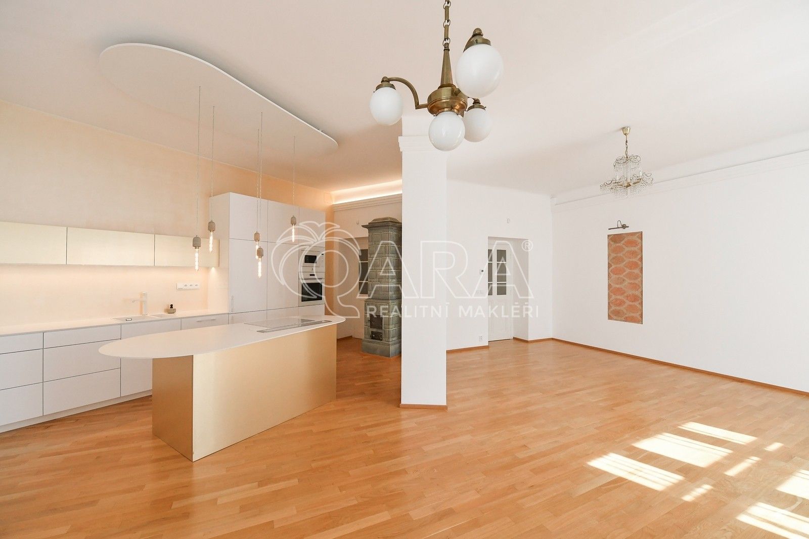 3+kk, U starého hřbitova, Praha, 137 m²