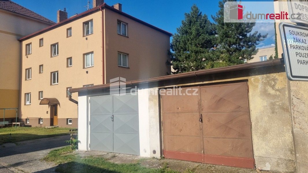 Pronájem garáž - Brankovická, Kolín, 19 m²