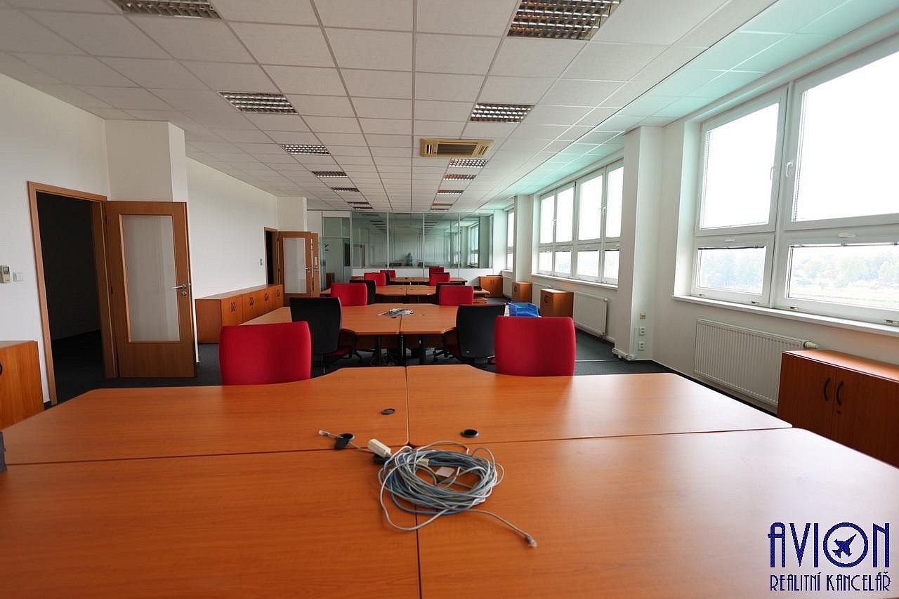 Pronájem kancelář - Praha - Modřany, okres Praha 12, Hlavní město Praha, 400 m² - 5