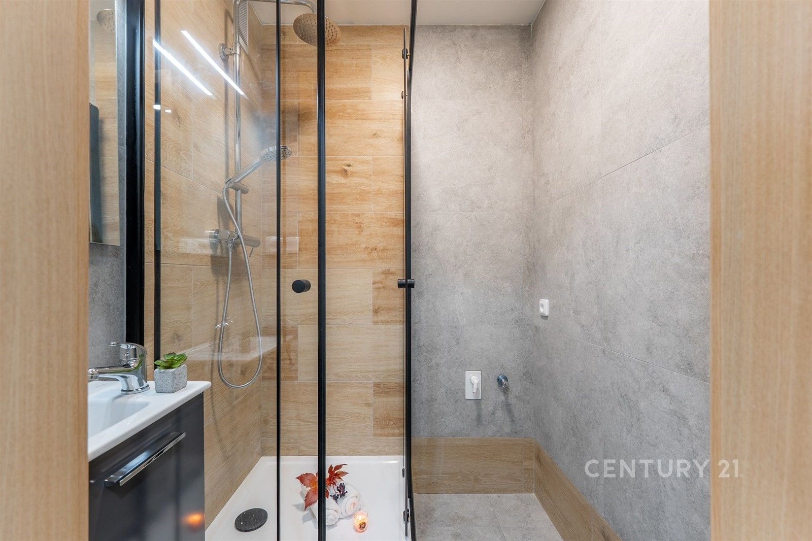 3+1, Mozambická, Praha, 75 m²