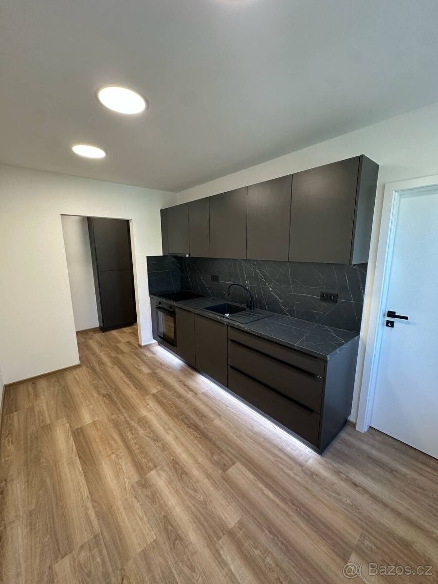 Byty, Uherské Hradiště, 686 01