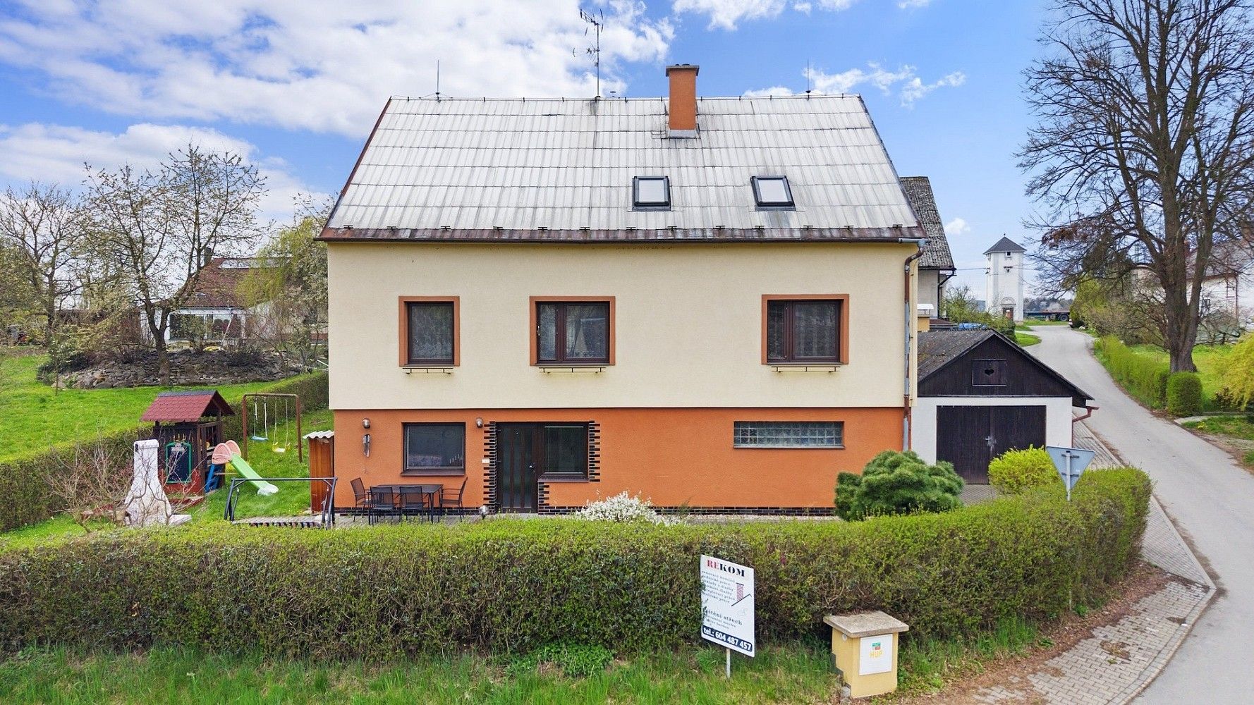 Rodinné domy, Lanškroun - Dolní Třešňovec, okres Ústí nad Orlicí, Pardubický kraj, 301 m² - 1