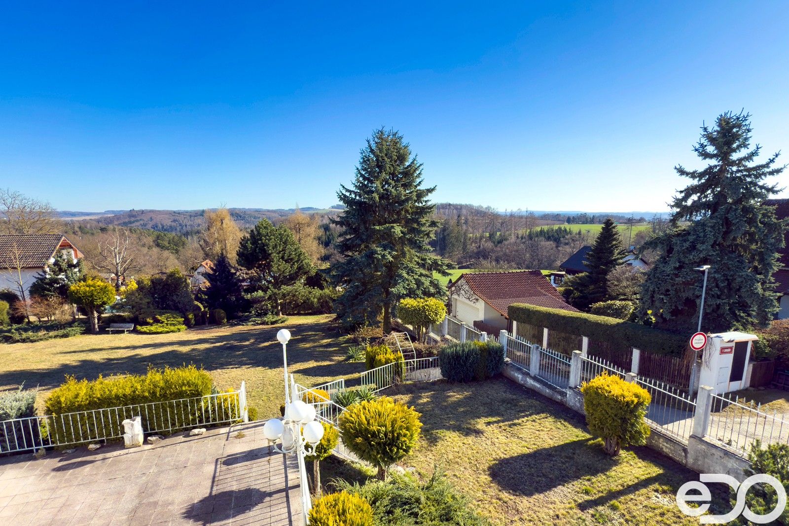 Rodinný dům · 388 m² · Nad žlábky 360, Senohraby - 3