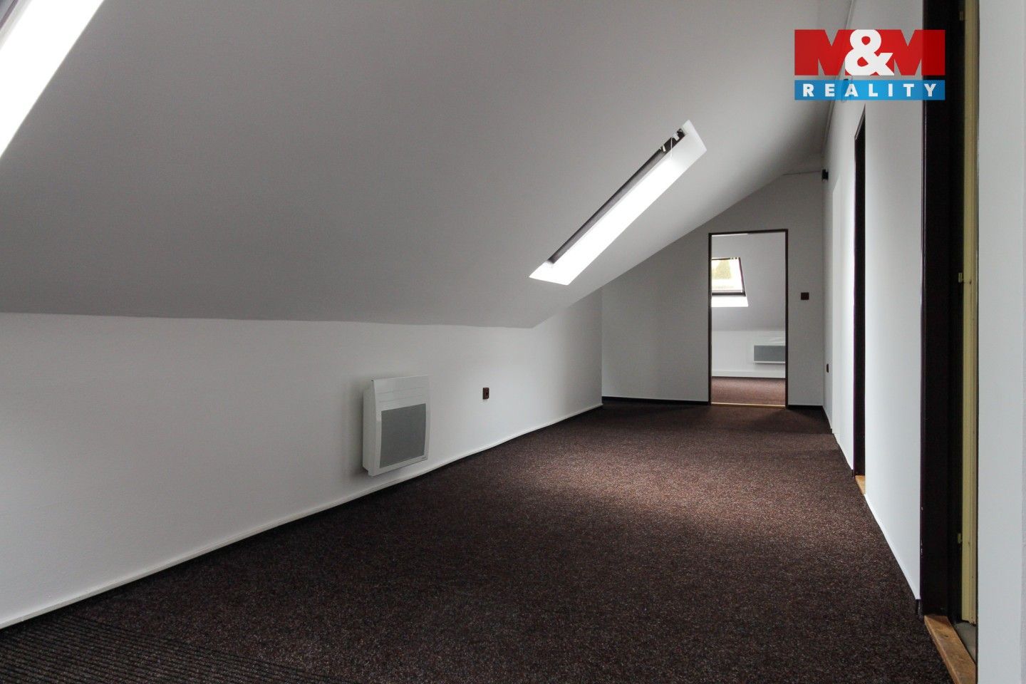 Pronájem kancelář - nám. Svobody, Jeseník, 27 m² - 5