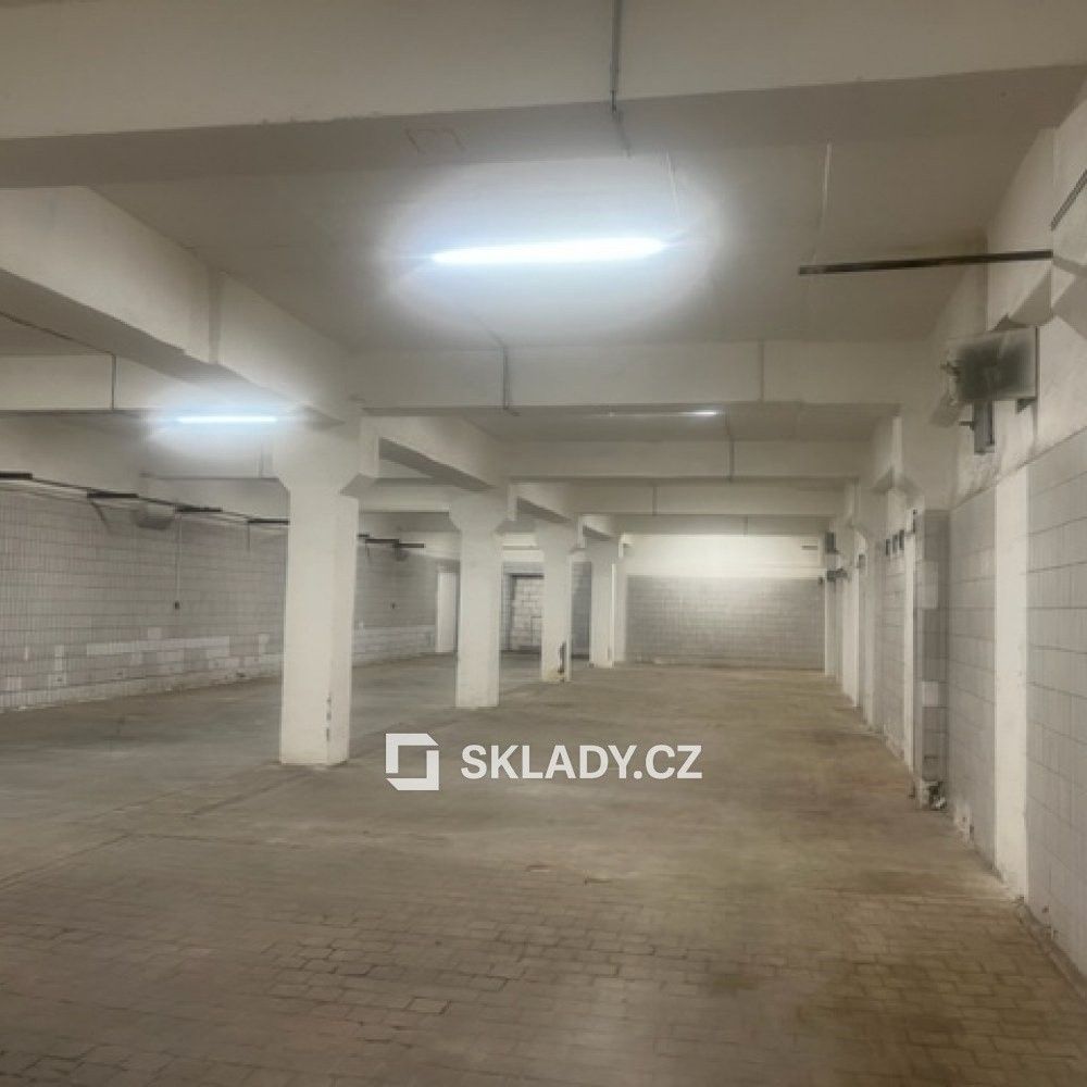 Pronájem sklad - Hodonín, 950 m² - 5