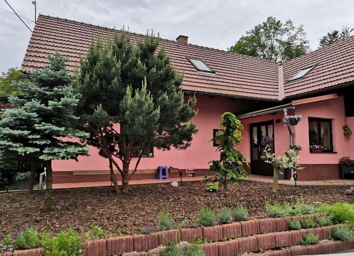 Prodej rodinný dům - Hněvětice, Skuteč, 300 m²