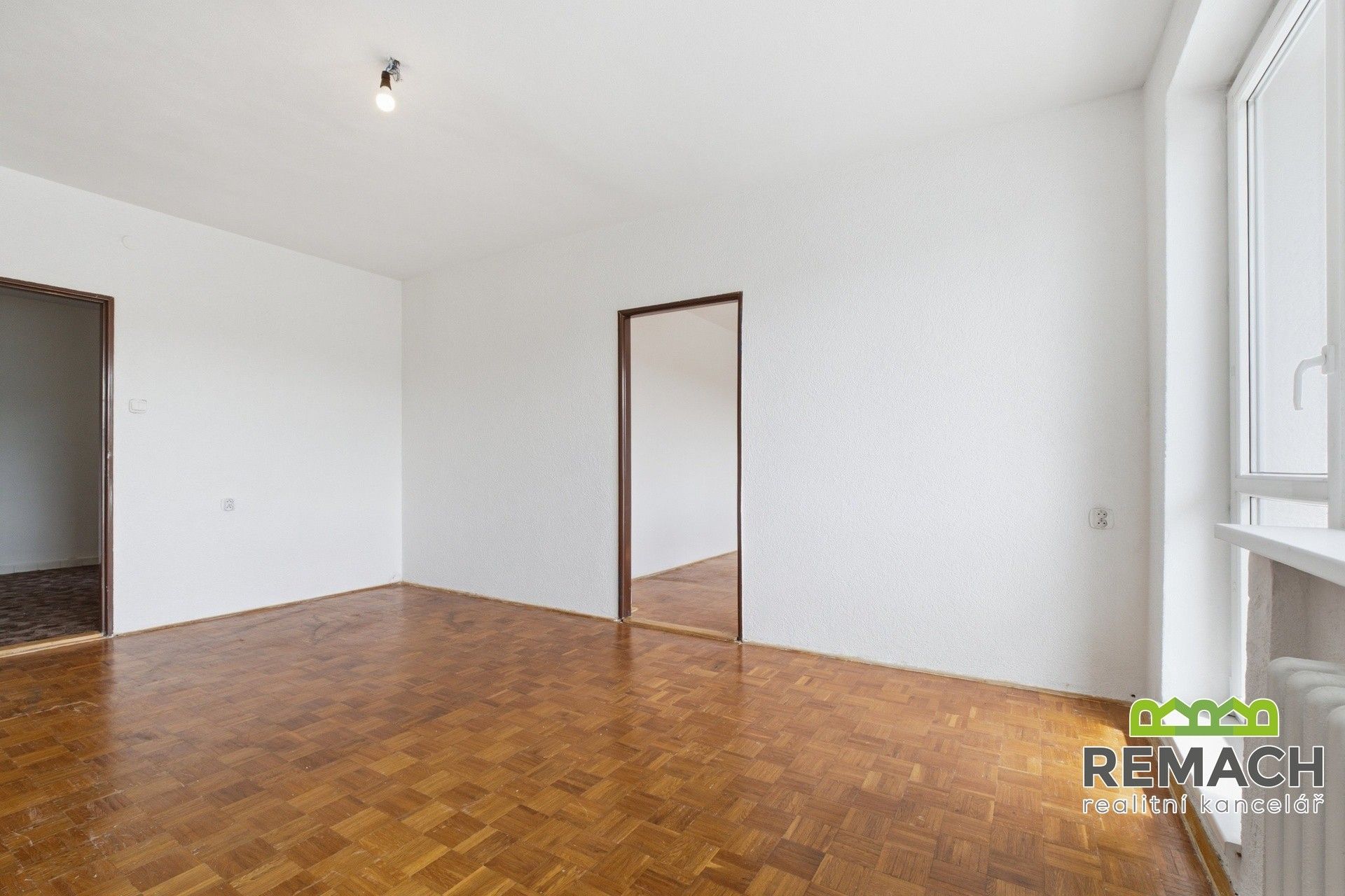 3+1, Čtvrť 1. máje, Bojkovice, 88 m² - 2
