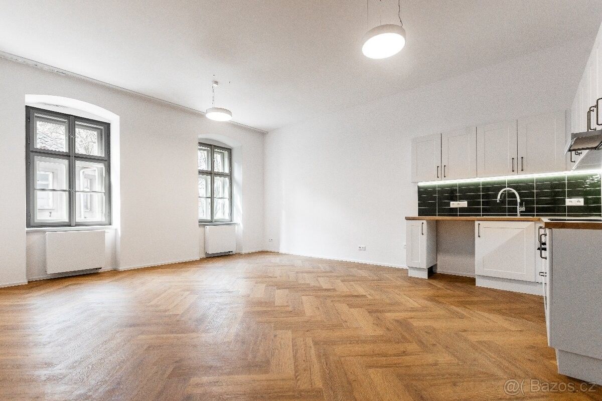 Byt · Kostelec nad Orlicí, 517 41 - 3