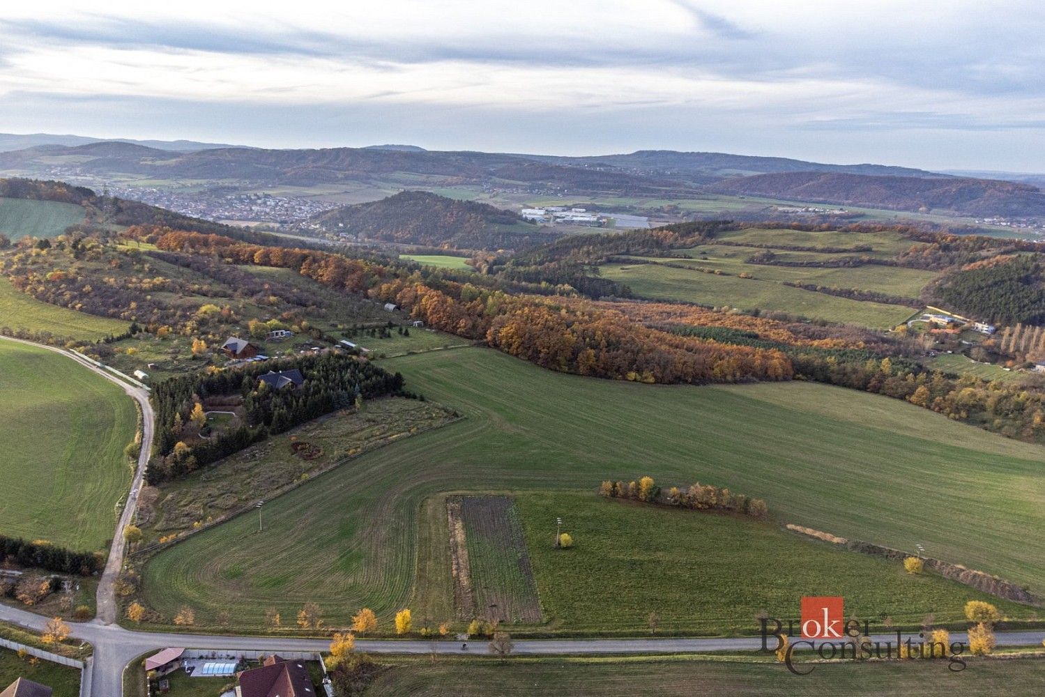 Prodej pozemek pro bydlení - Tmaň, okres Beroun - 5