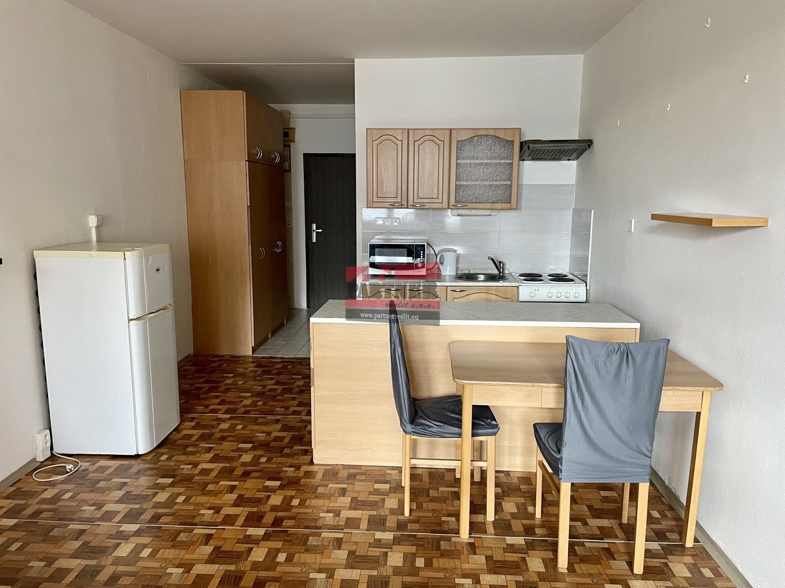 1+kk, nám. Přátelství 2803, Tábor, 31 m² - 2