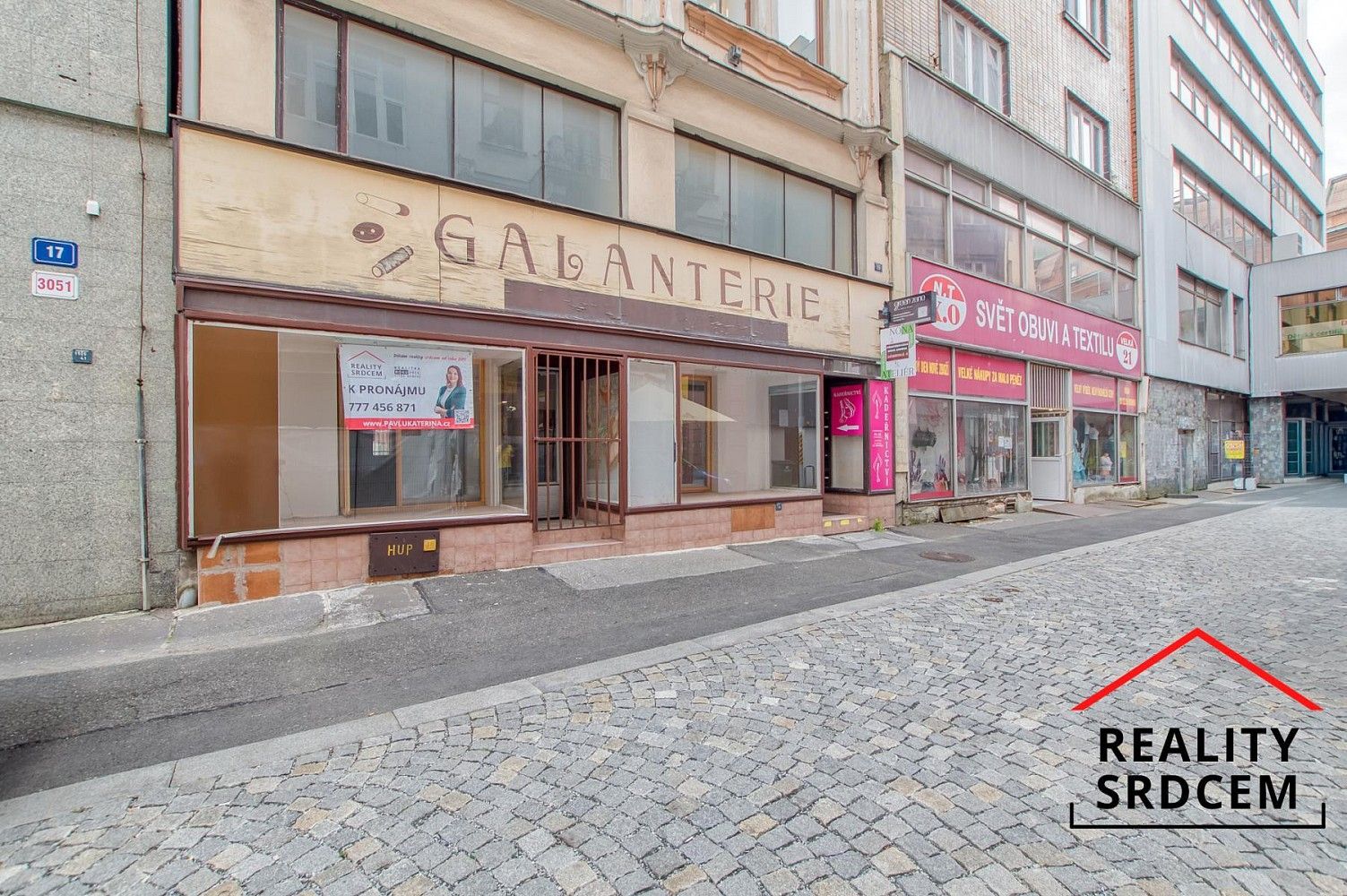 Obchodní prostory, 100 m²