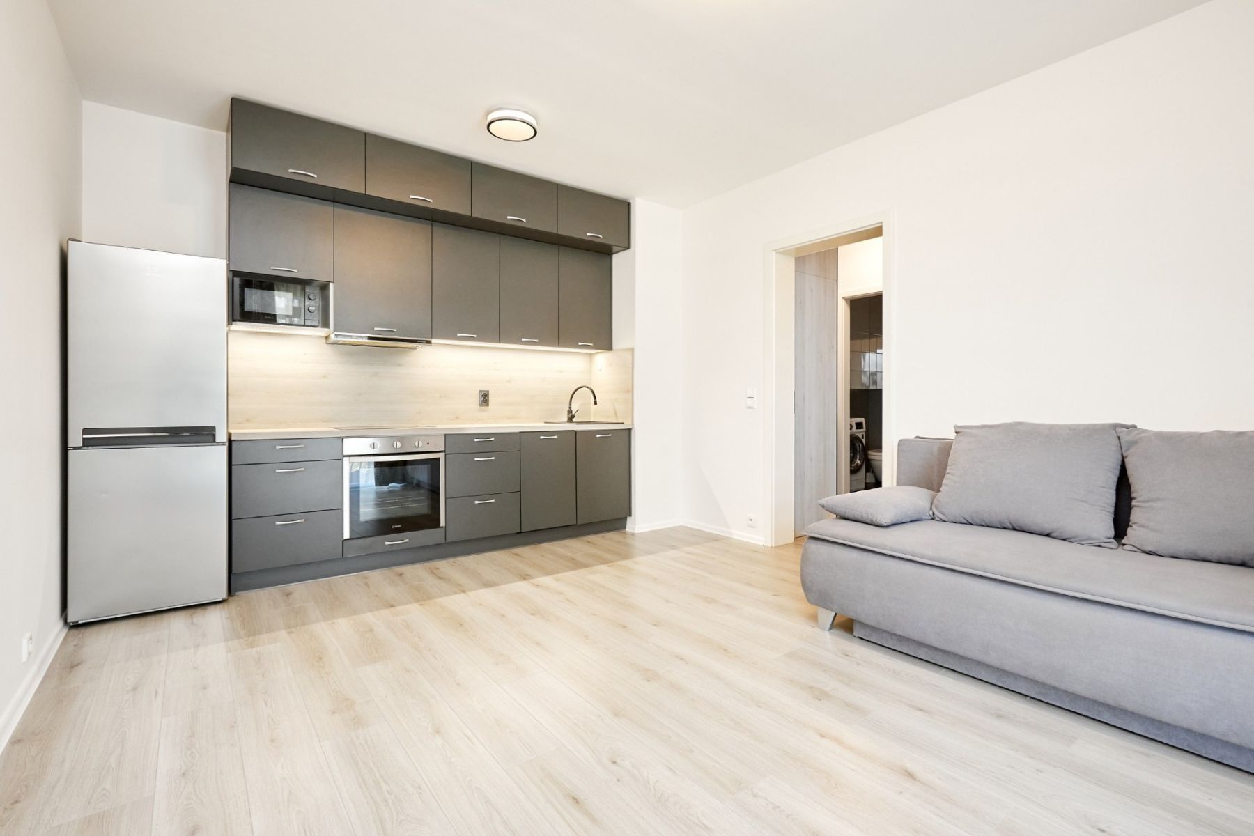 2+kk, Novovysočanská, Praha - Libeň, 41 m² - 1