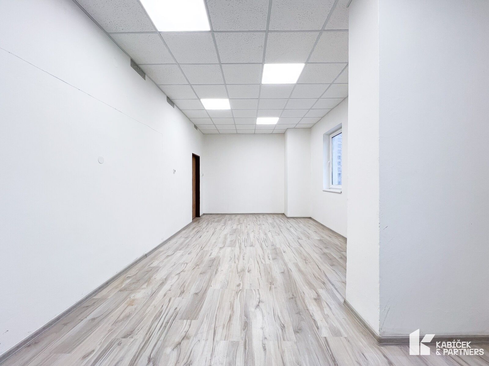 Obchodní prostory, Nové náměstí, Kopřivnice, 60 m² - 2