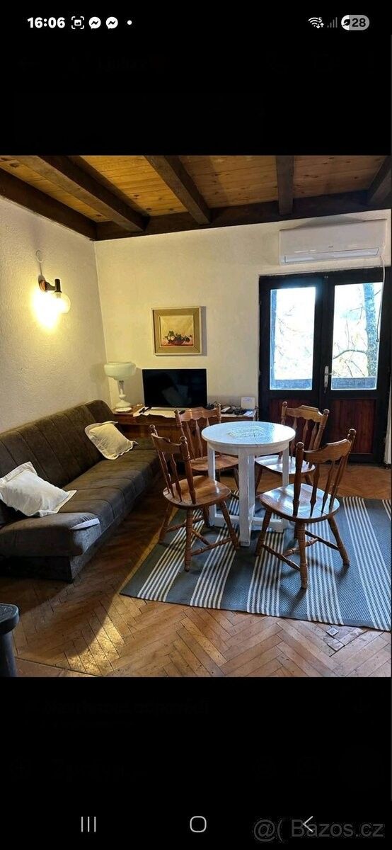 Rodinný dům · 987 66, Zahraničí - 3