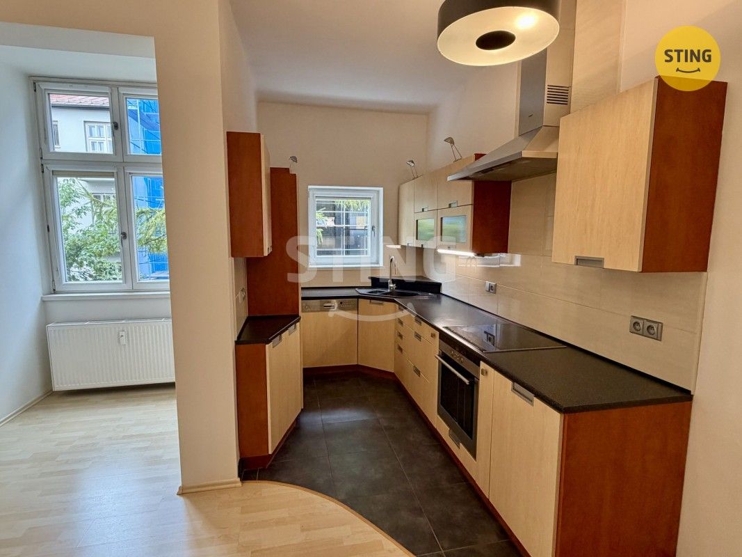4+kk, 30. dubna , Ostrava, 100 m² - 1