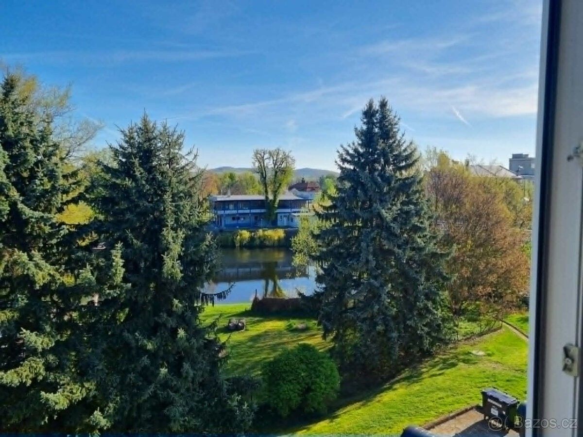 Byty, Louny, 440 01 - 1