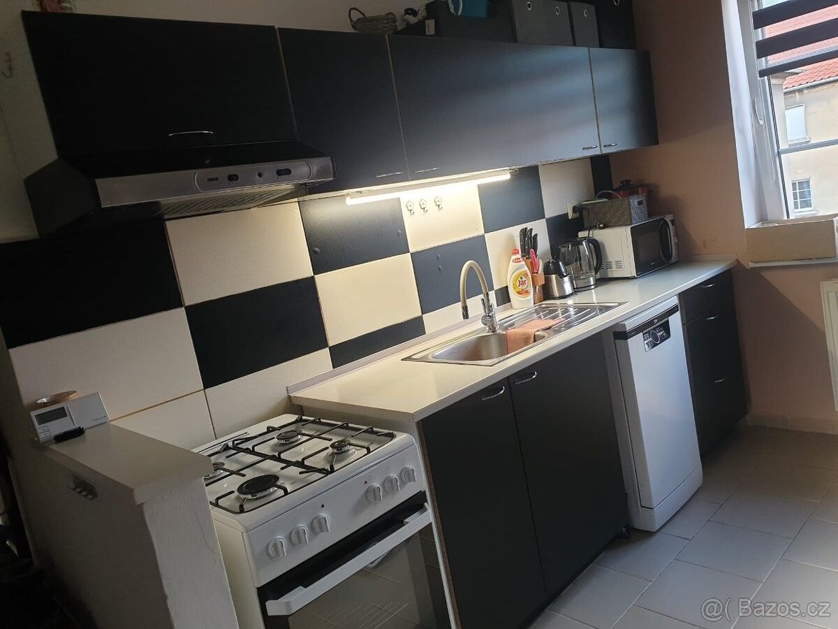 Byty, Chomutov, 430 03