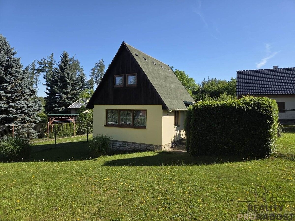 Chaty, Červené Janovice, 285 42