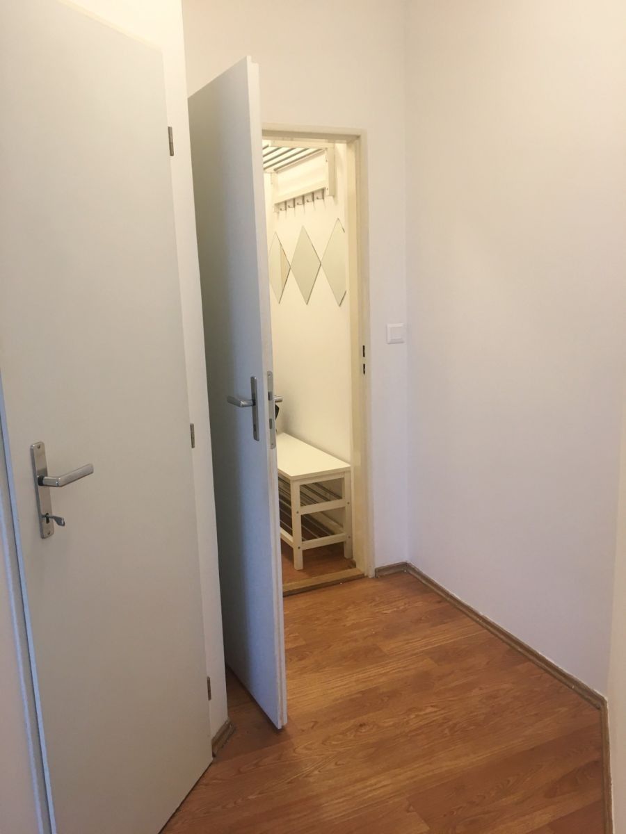 Byt 1+kk · 24 m² · Pod Sychrovem Ⅰ, Praha - Vršovice - 3