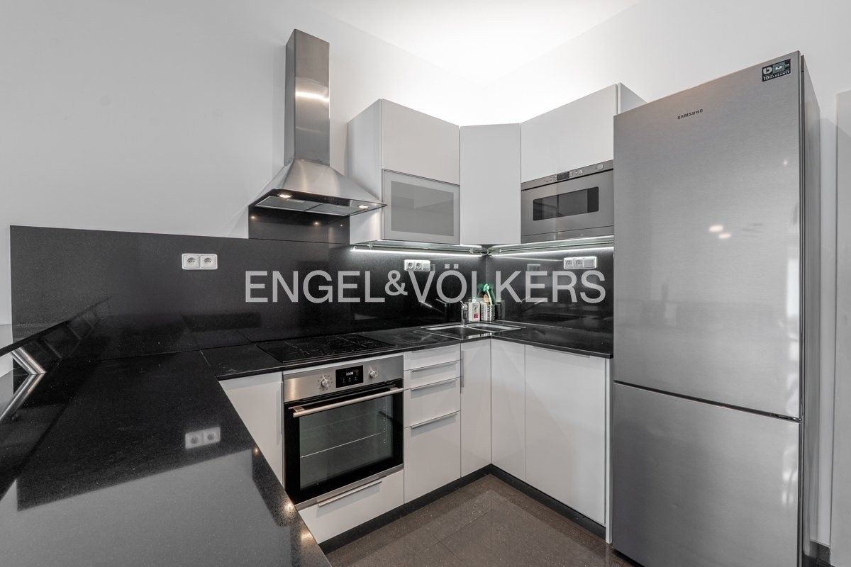 Pronájem byt 3+kk - Kozácká, Praha, 80 m²