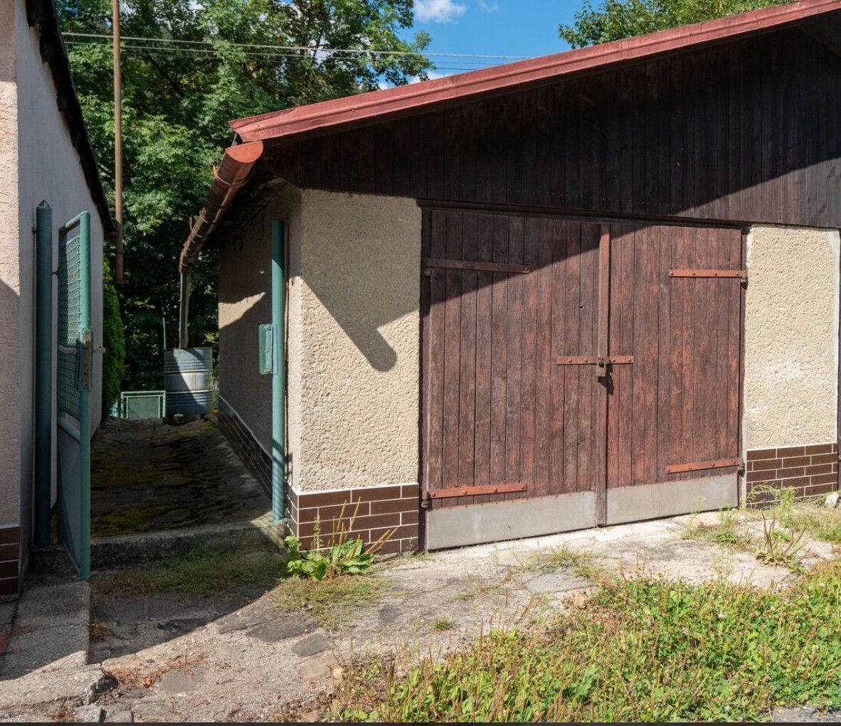 Garáže, Karolinka, 756 05 - 2