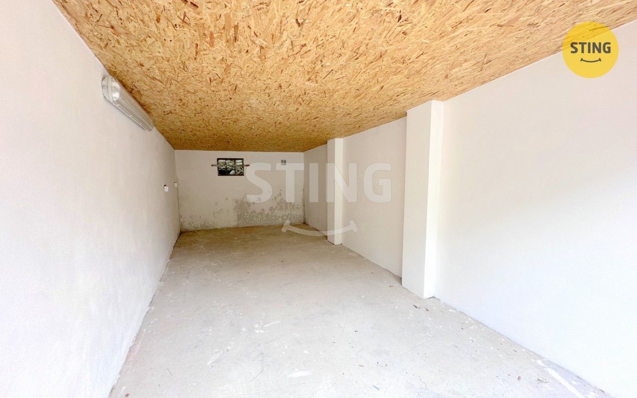 Prodej garáž - Jejkov, Třebíč, 23 m² - 2