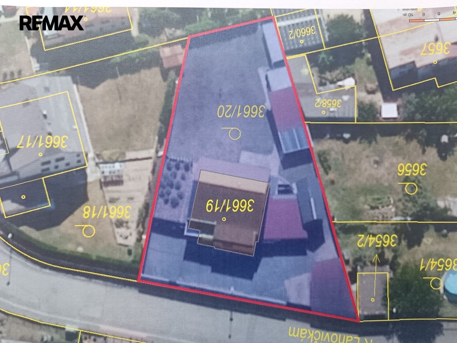 Pozemek pro bydlení, 749 m²