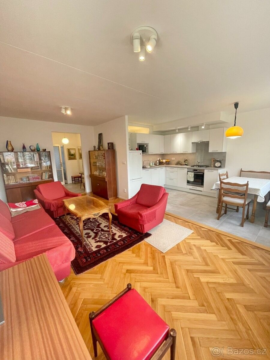 Pronájem byt - Praha, 140 00