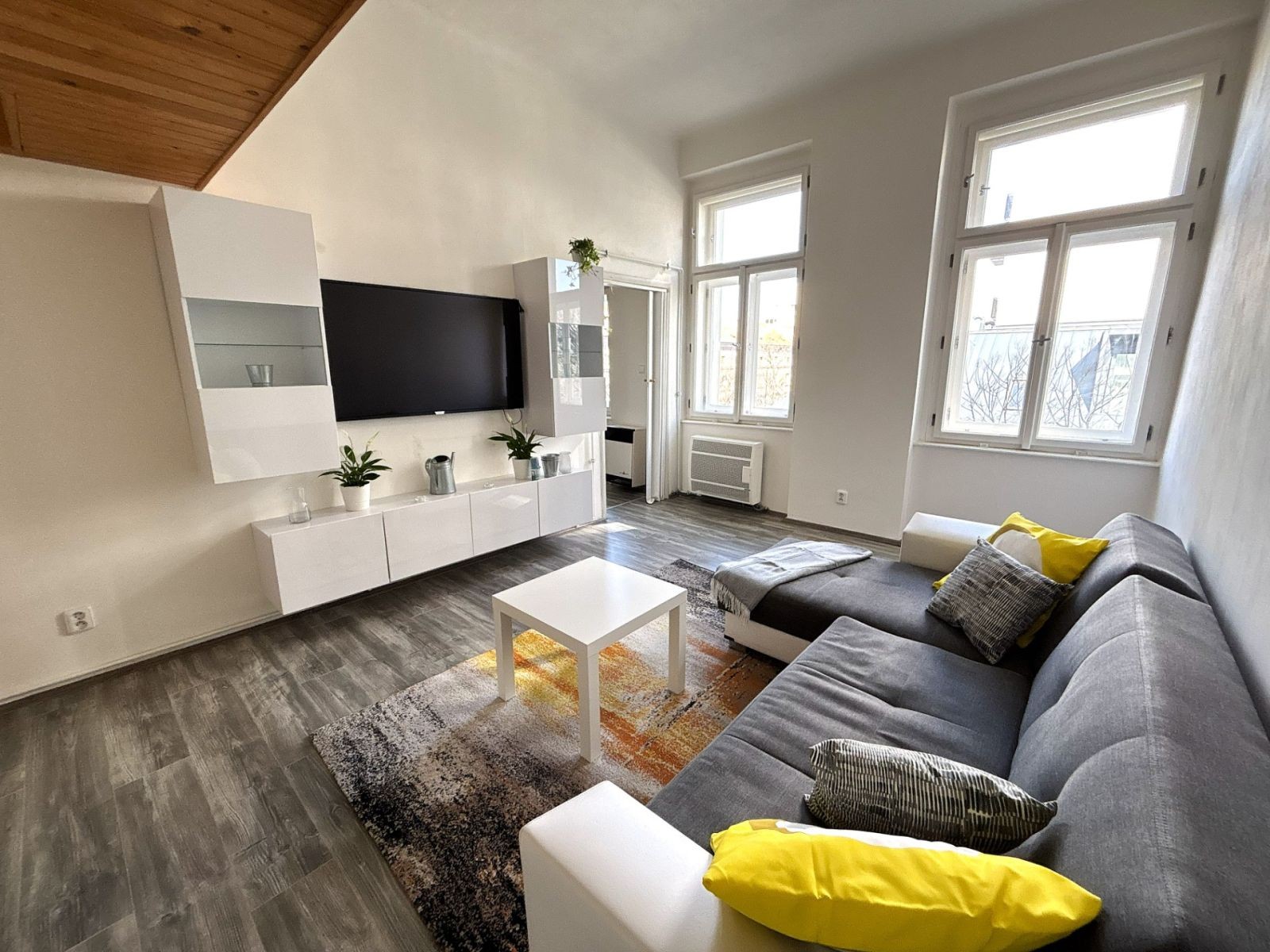 Byt 1+1 · 40 m² · Pernerova, Praha - Karlín - 2