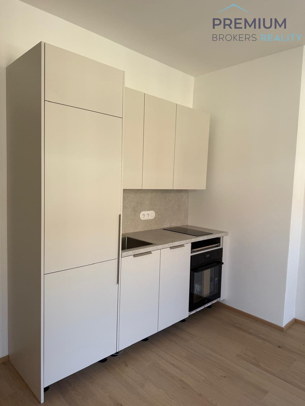 1+kk, V Horní Stromce, Praha Vinohrady, 32 m² - 2