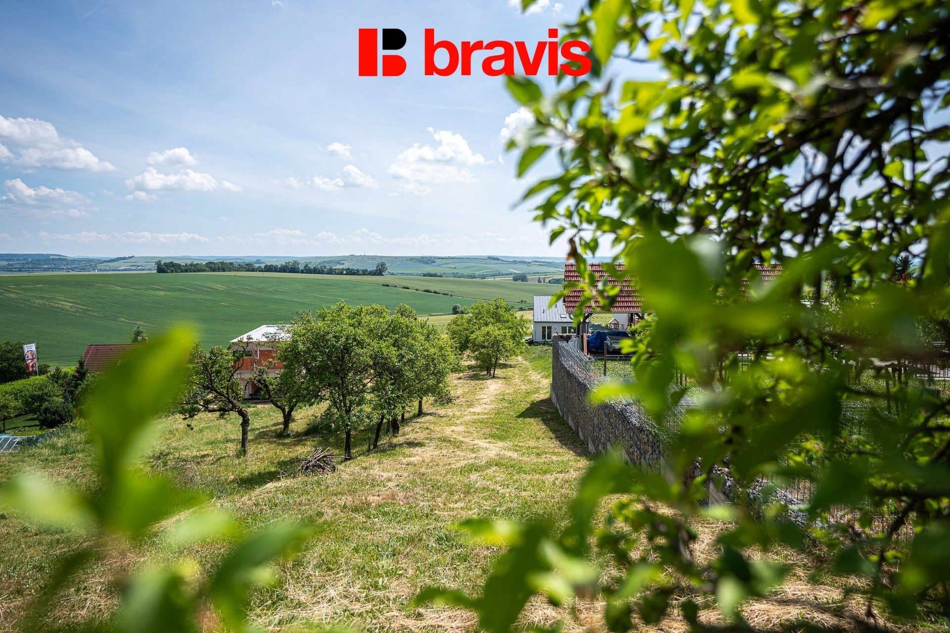 Pozemek pro bydlení, 1 323 m²