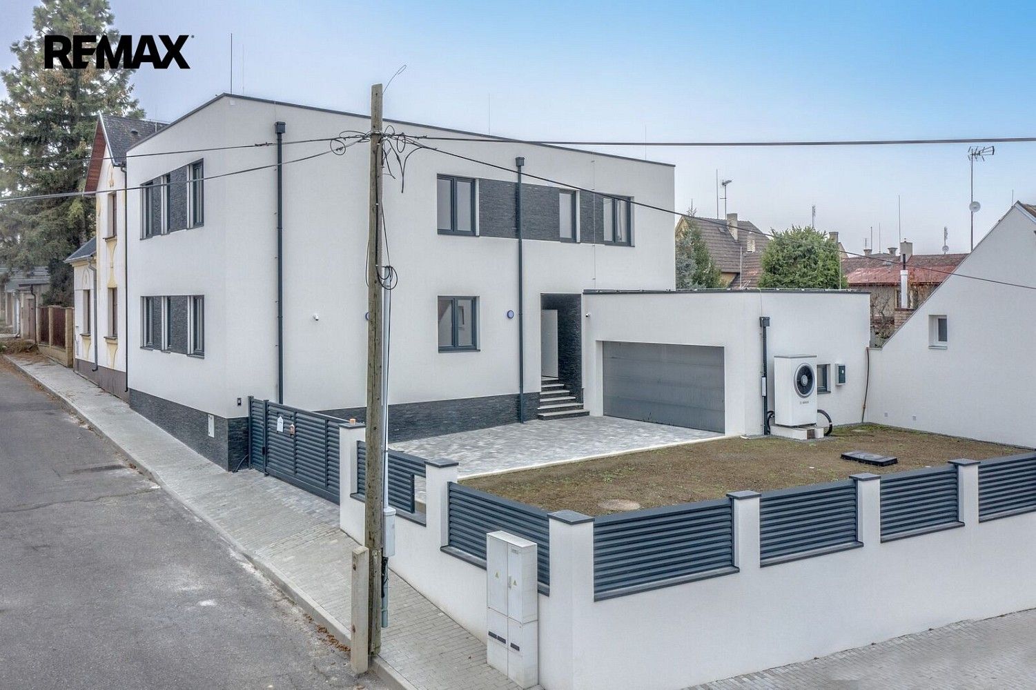 Pronájem byt 2+kk - Veleslavínova, Kladno - Kročehlavy, 39 m² - 5