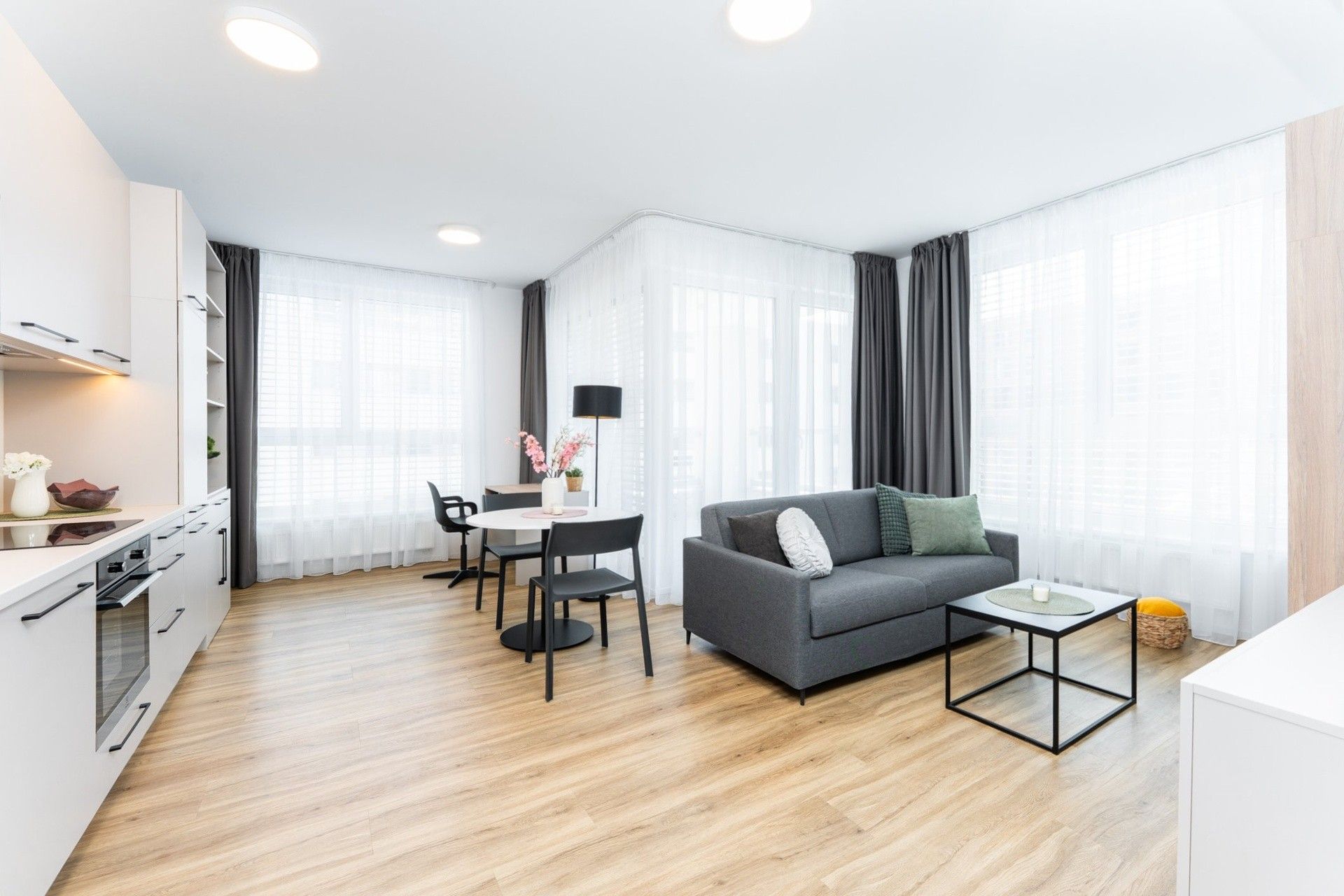 Pronájem byt 2+kk - Odkolkova,Vysočany,Praha, 49 m²