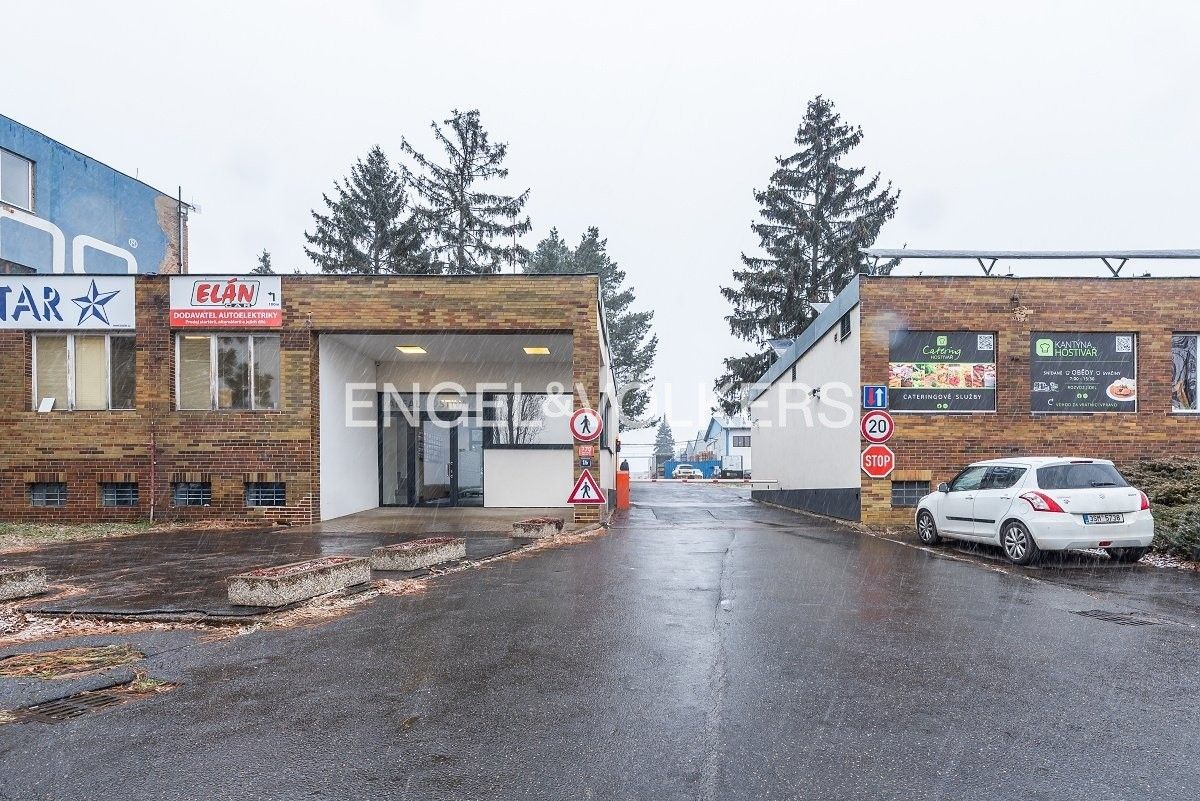 Pronájem sklad - U továren, Praha, 1 m²