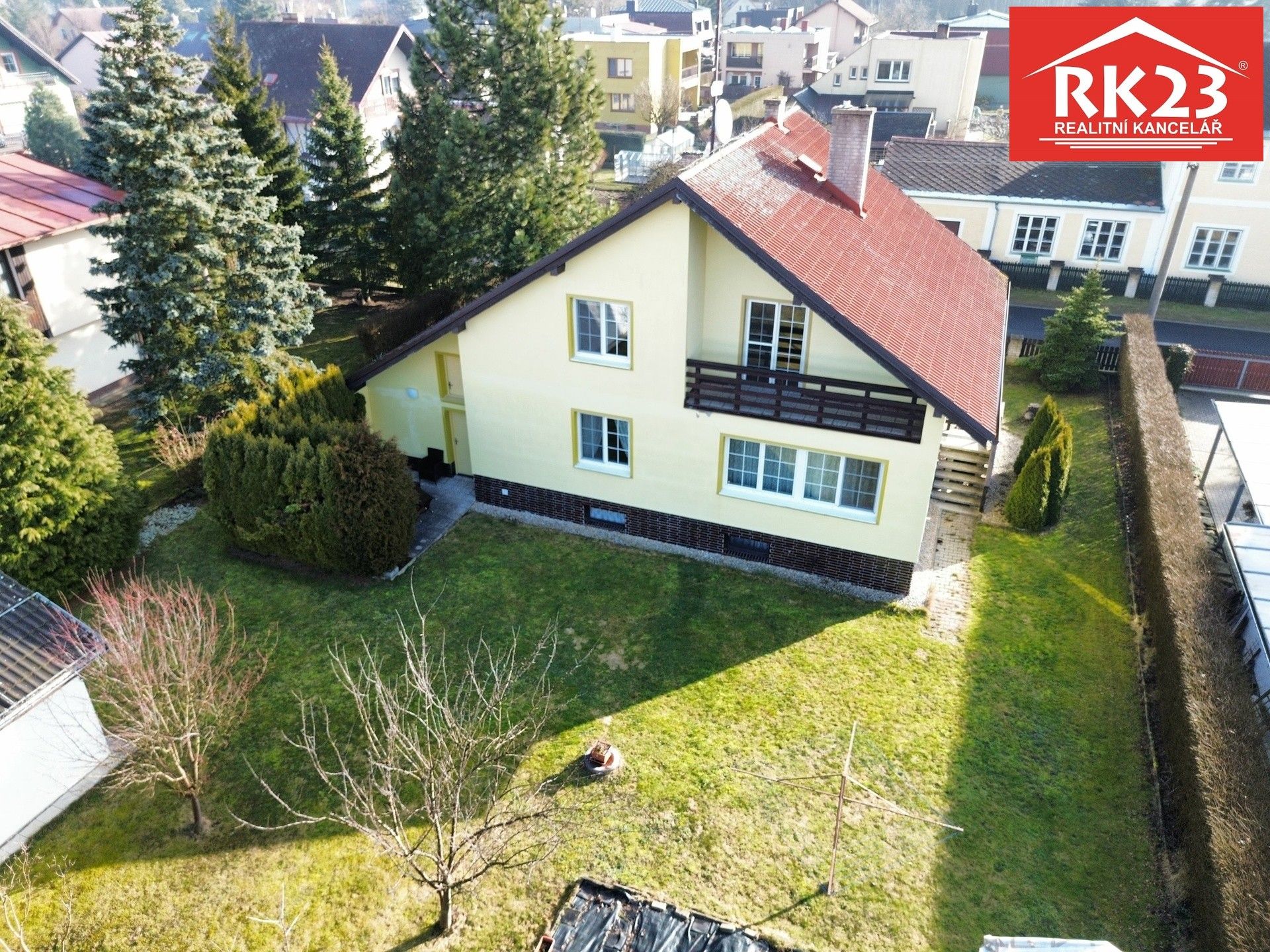 Rodinné domy, Budovatelská, Drmoul, 240 m²