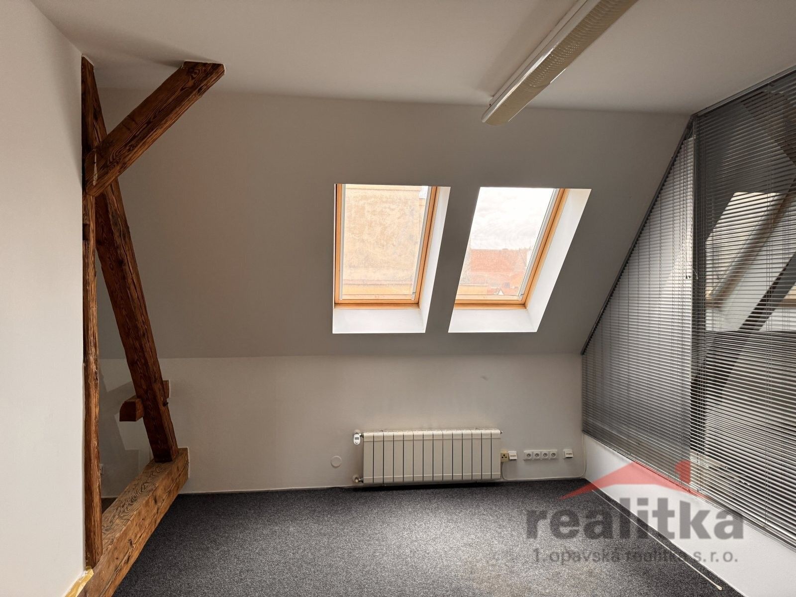 Pronájem kancelář - Růžová, Opava, 117 m²