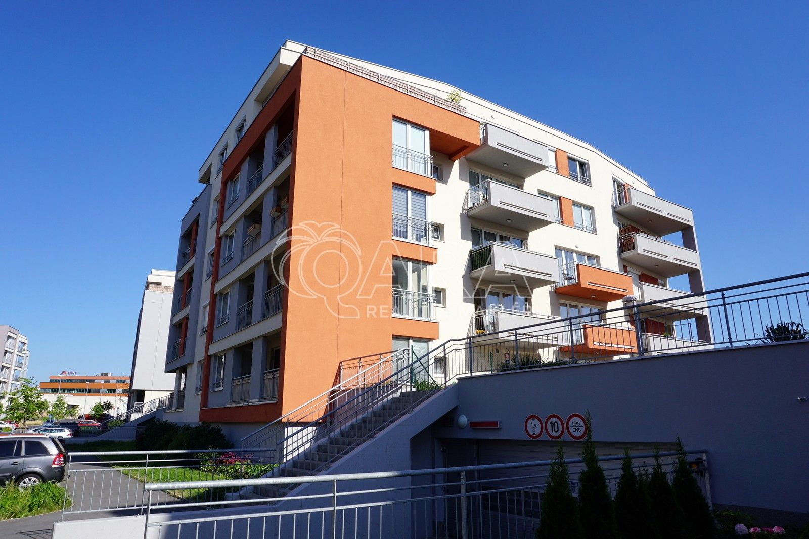 Prodej byt 2+kk - Toufarova 2954, Praha, 74 m²