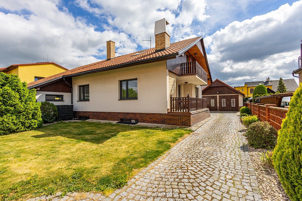 Rodinné domy, Kostelec nad Orlicí, okres Rychnov nad Kněžnou, Královéhradecký kraj, 240 m² - 2