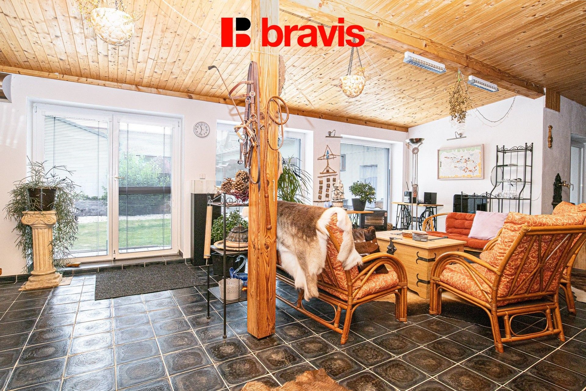 Prodej rodinný dům - Nebovidská, Střelice, 294 m²